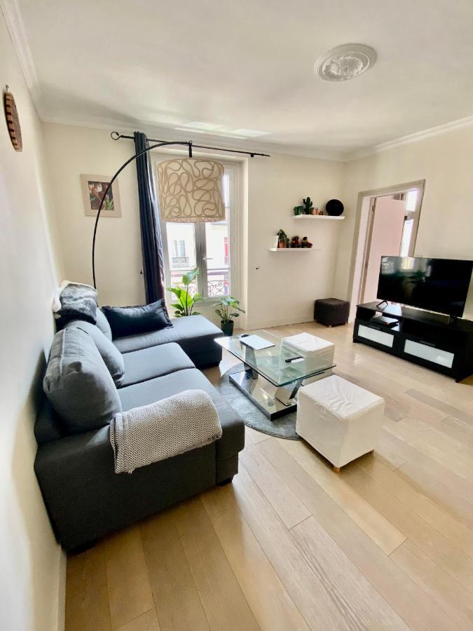 Superb Entire Flat In The Center Of Appartement *